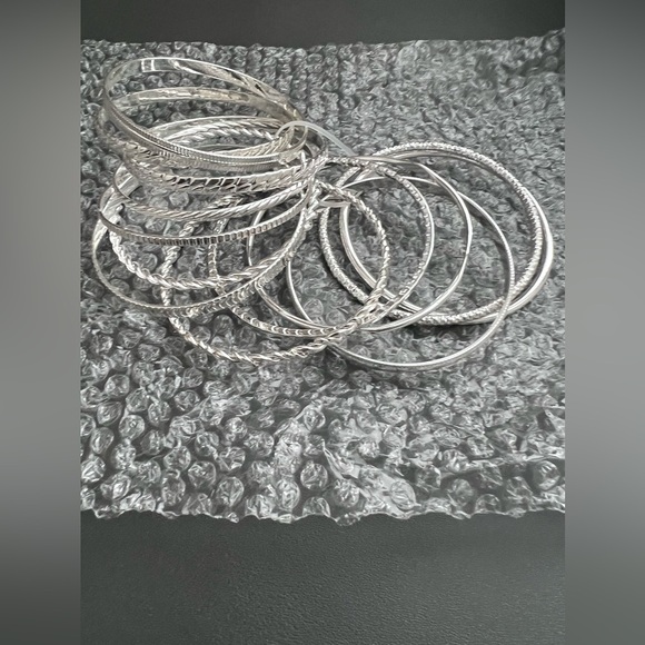 Bracelets - Picture 3 of 3